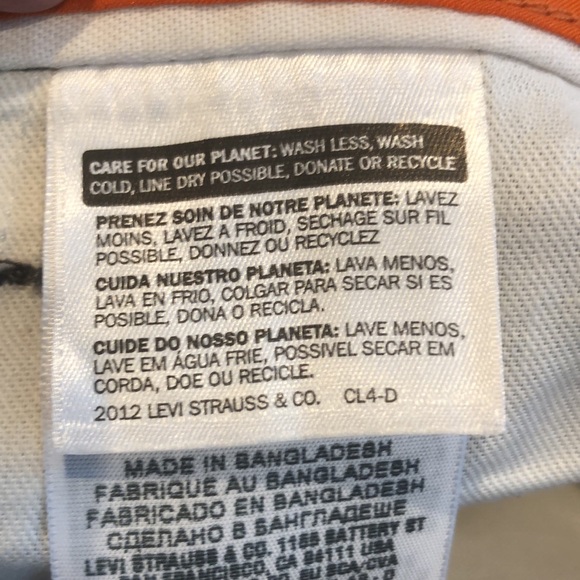 Dockers field khaki pants. Flat front, straight leg. Size 36x34. Tan color. NWT! - Picture 7 of 7